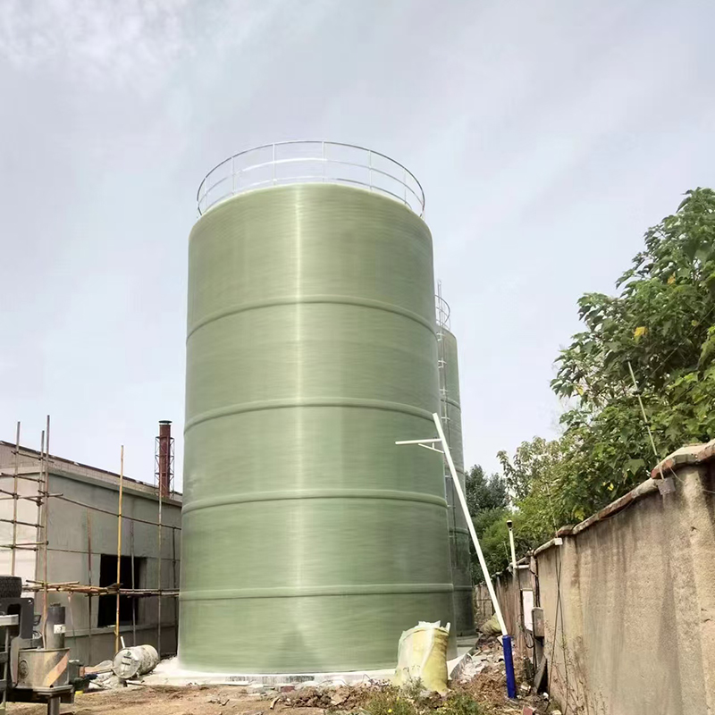 Vertikal FRP lagertank